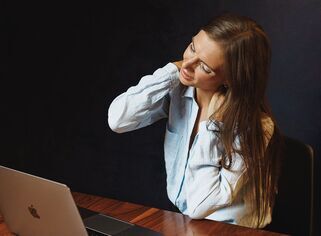 Neck pain horizontal (1)